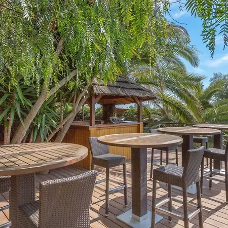 Superbe Avec Jacuzzi Et Piscine Privee Villa